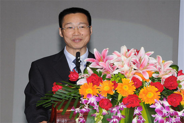中方还未登机,普京9字定调中俄关系,庆典阵容已定,美很不喜欢_阅兵式_俄罗斯_红场